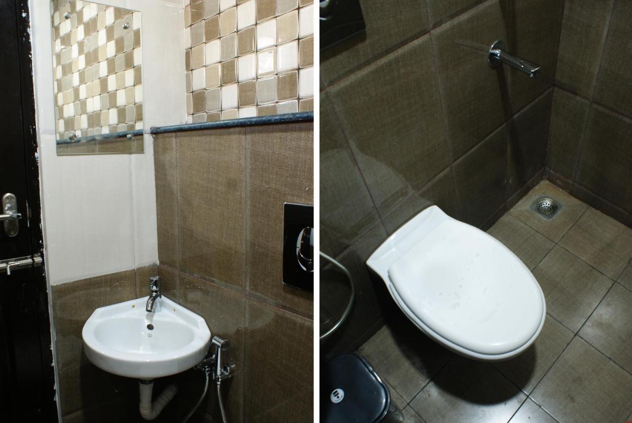 Collection O 8267 Galaxy Inn Kochi Ngoại thất bức ảnh